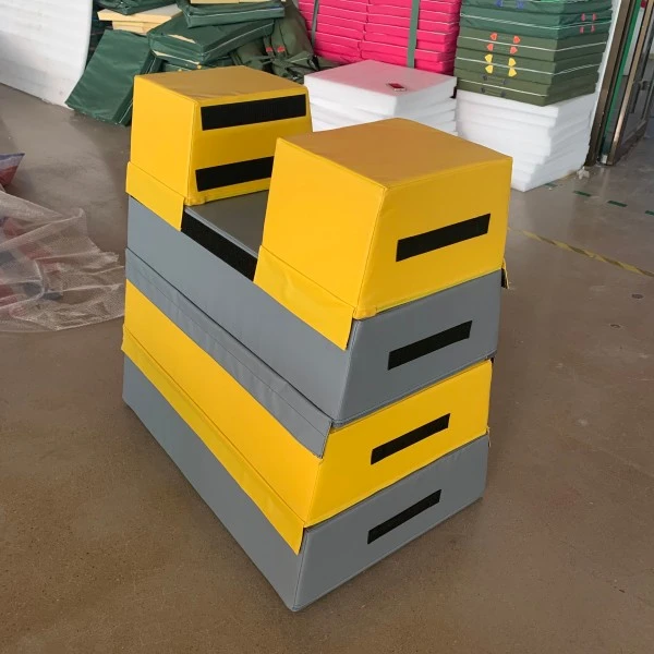 Four Section Stacking Mat